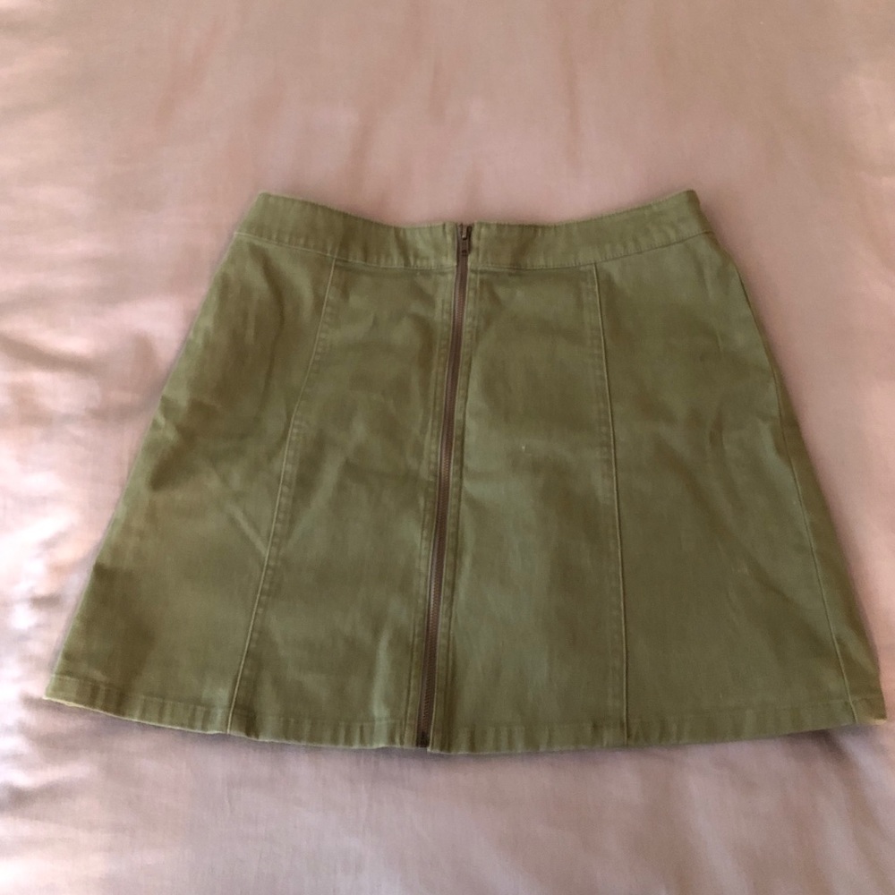 Green denim skirt